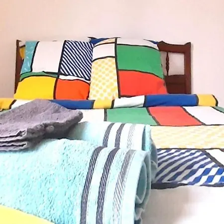 Hostal 2eme Dans 2 Proche Mer, Centre-ville Et Commerces Bastia (Corsica)