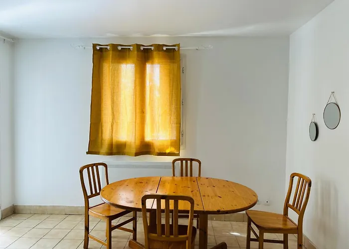 2eme Dans 2 Proche Mer, Centre-ville Et Commerces Hostal *